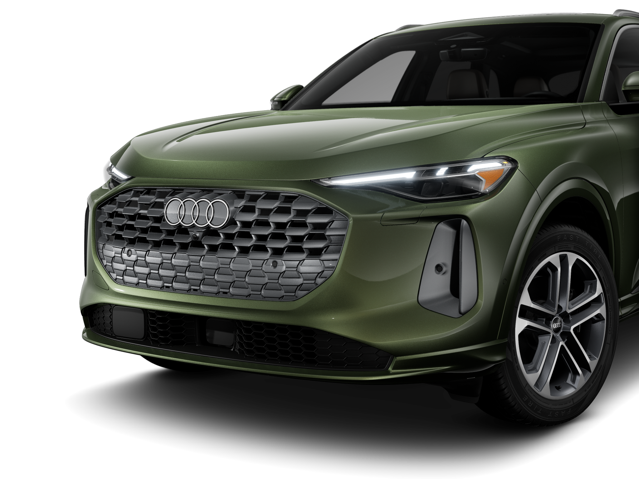 2025 AUDI Q5 - Image 2