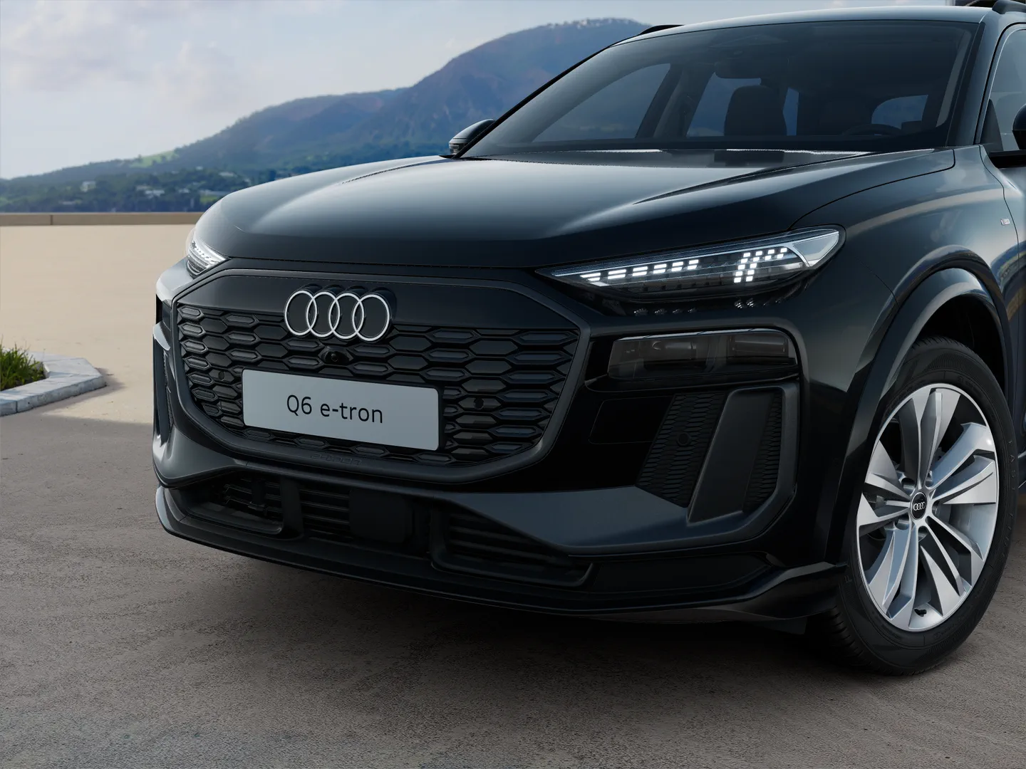 Zdjęcie Audi Q6 SUV e-tron e-tron 185,00 kW – Ujęcie: reflektory