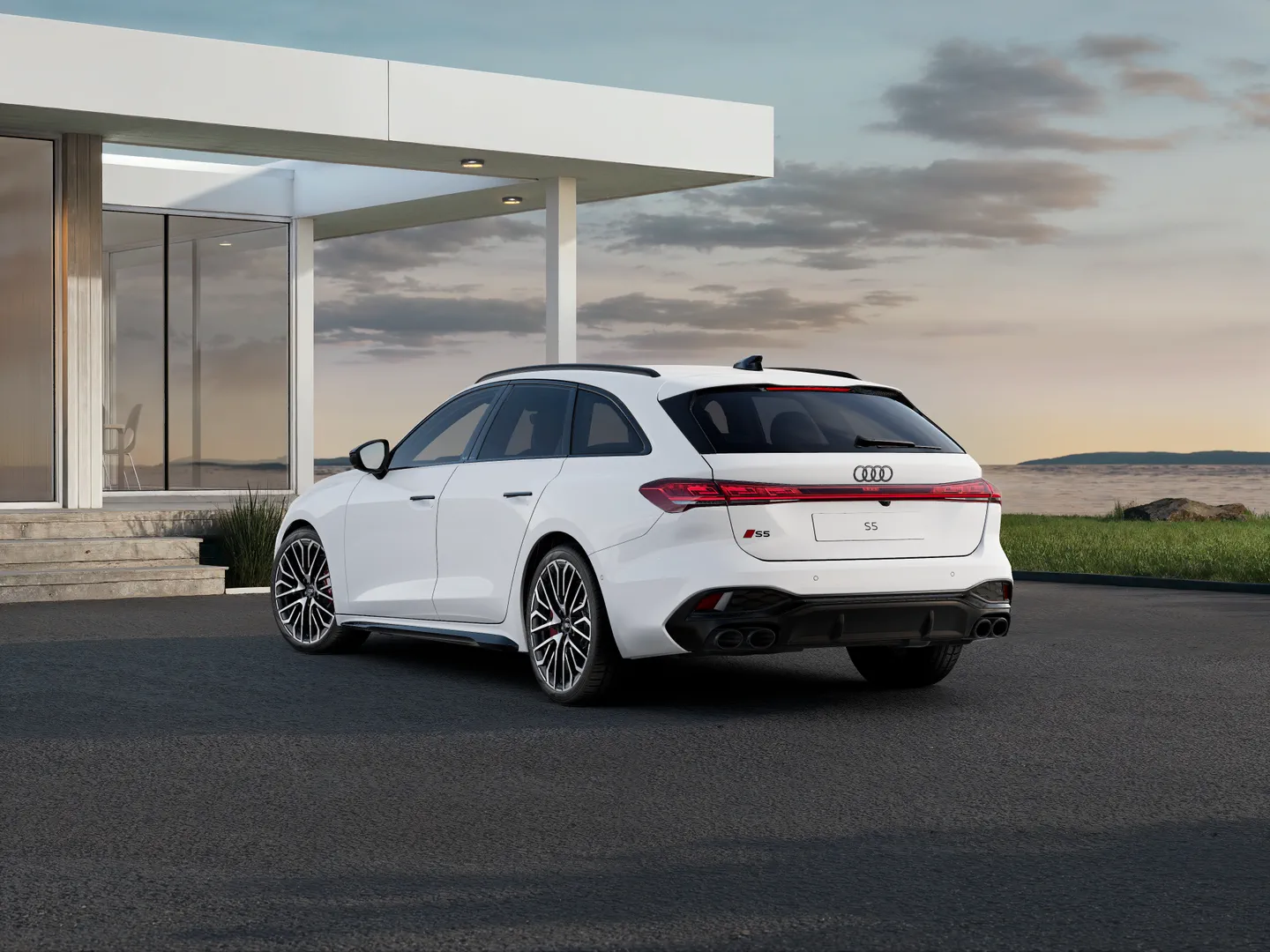 Zdjęcie&nbsp;Audi S5 Avant&nbsp;S5 Avant TFSI 270 kW S tronic&nbsp;– Ujęcie: tył 3/4
