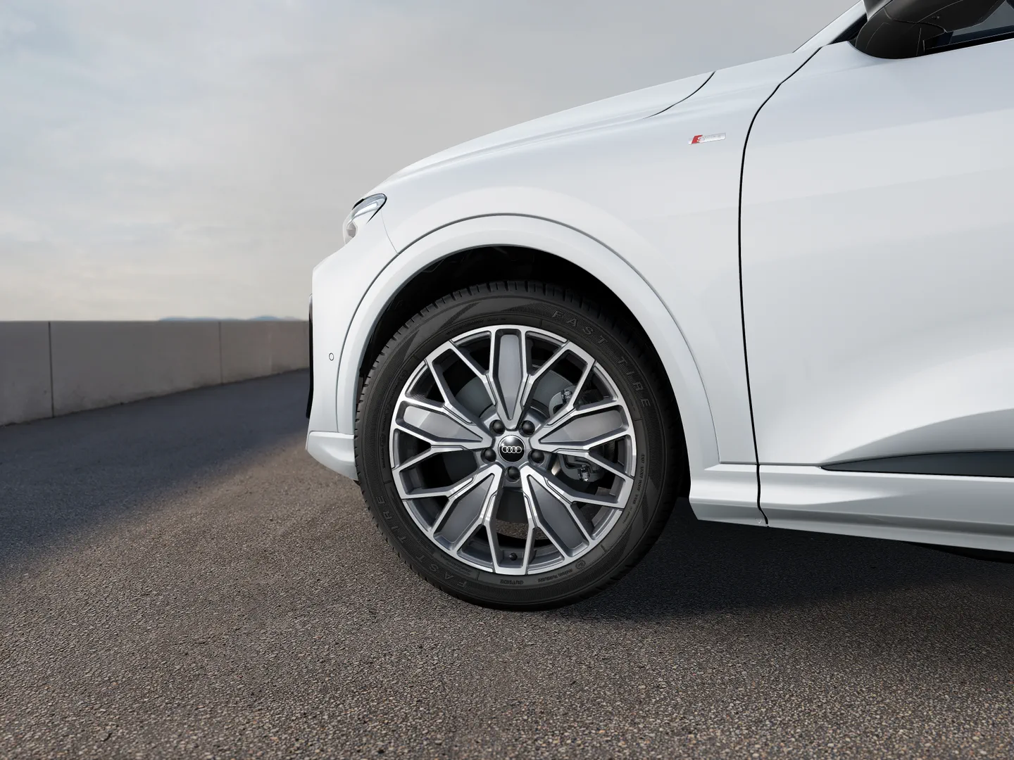 Image about Audi Q5 Sportback TDI quattro 150 kW sport