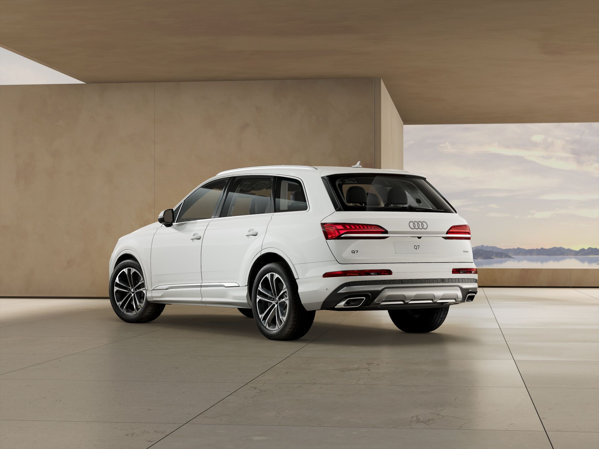 Q7 EXTERIOR-REAR-3-4