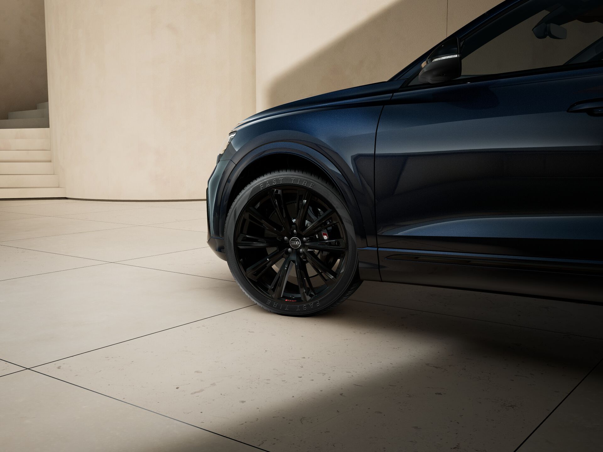 SQ8 SUV 5