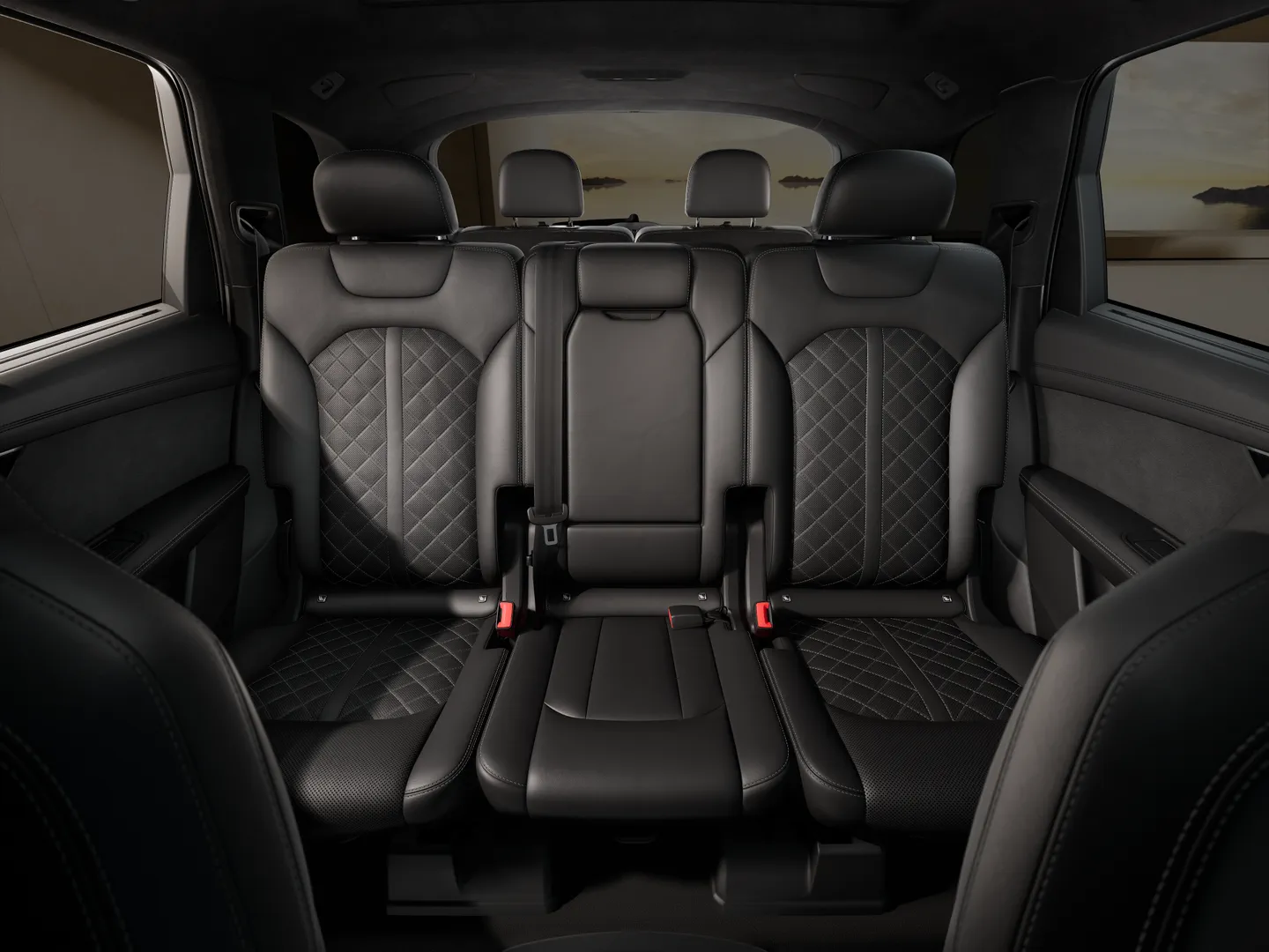 Image about Audi SQ7 SUV TFSI quattro tiptronic
