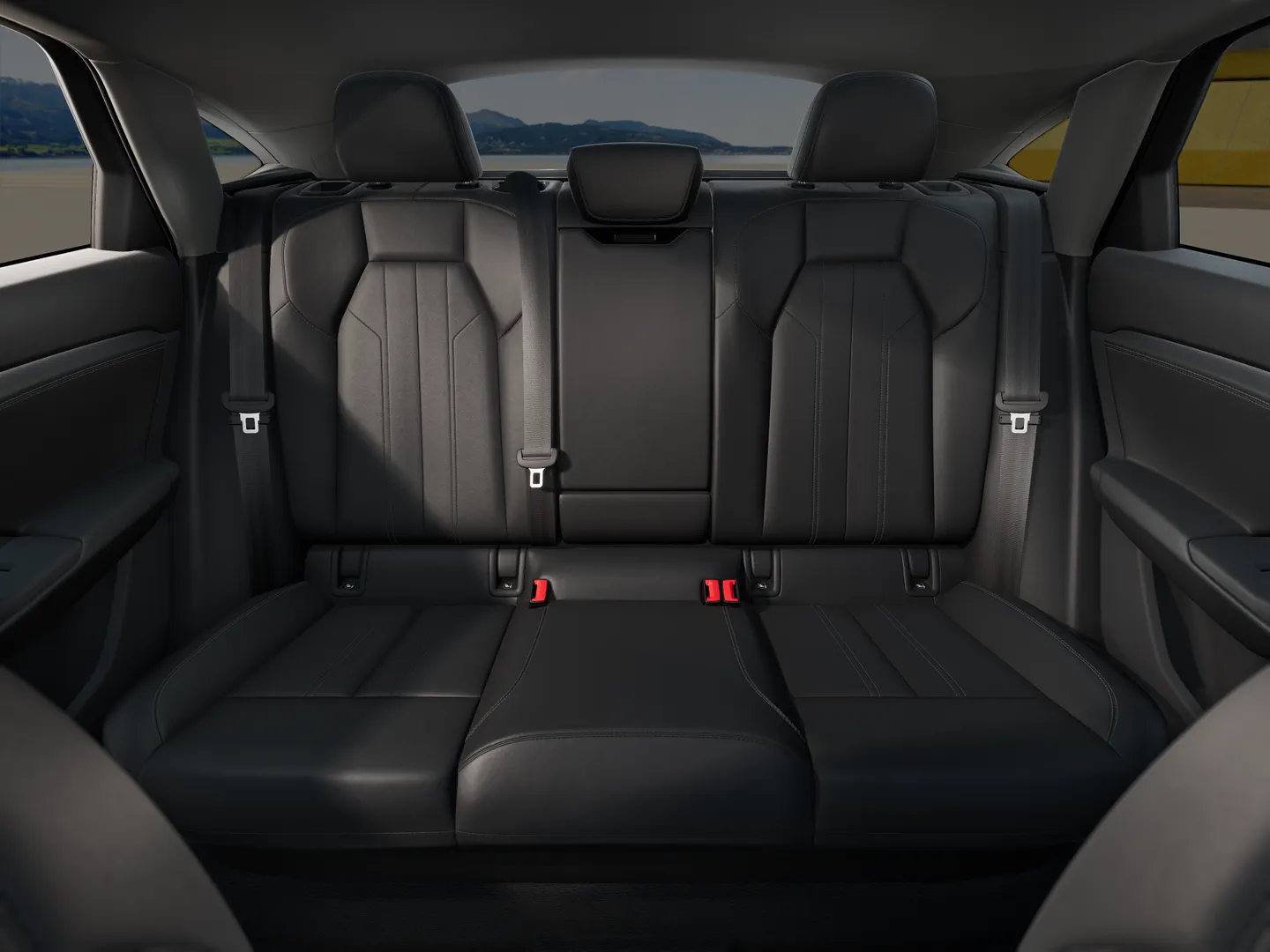 Zdjęcie Audi Q6 Sportback e-tron e-tron 185,00 kW – Ujęcie: tylne fotele