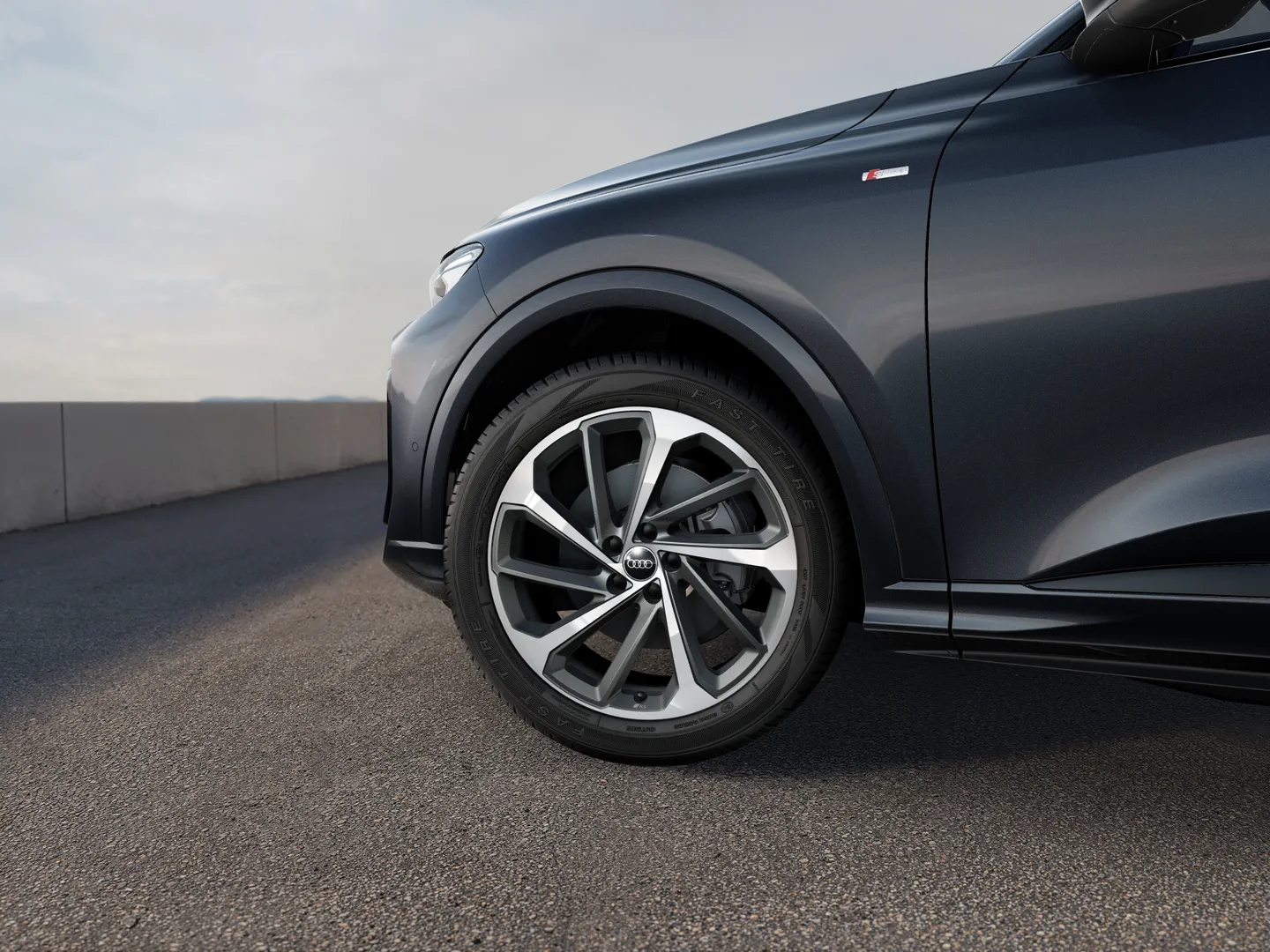 Image about Audi Q5 Sportback TFSI quattro 200 kW sport