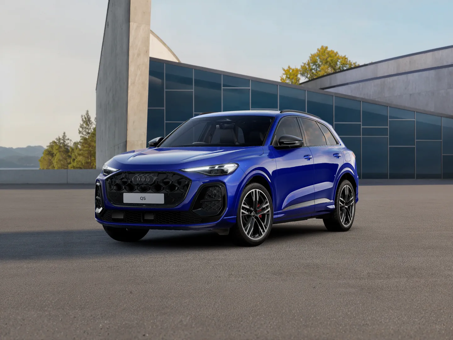 Image about Audi Q5 SUV e-hybrid quattro S tronic