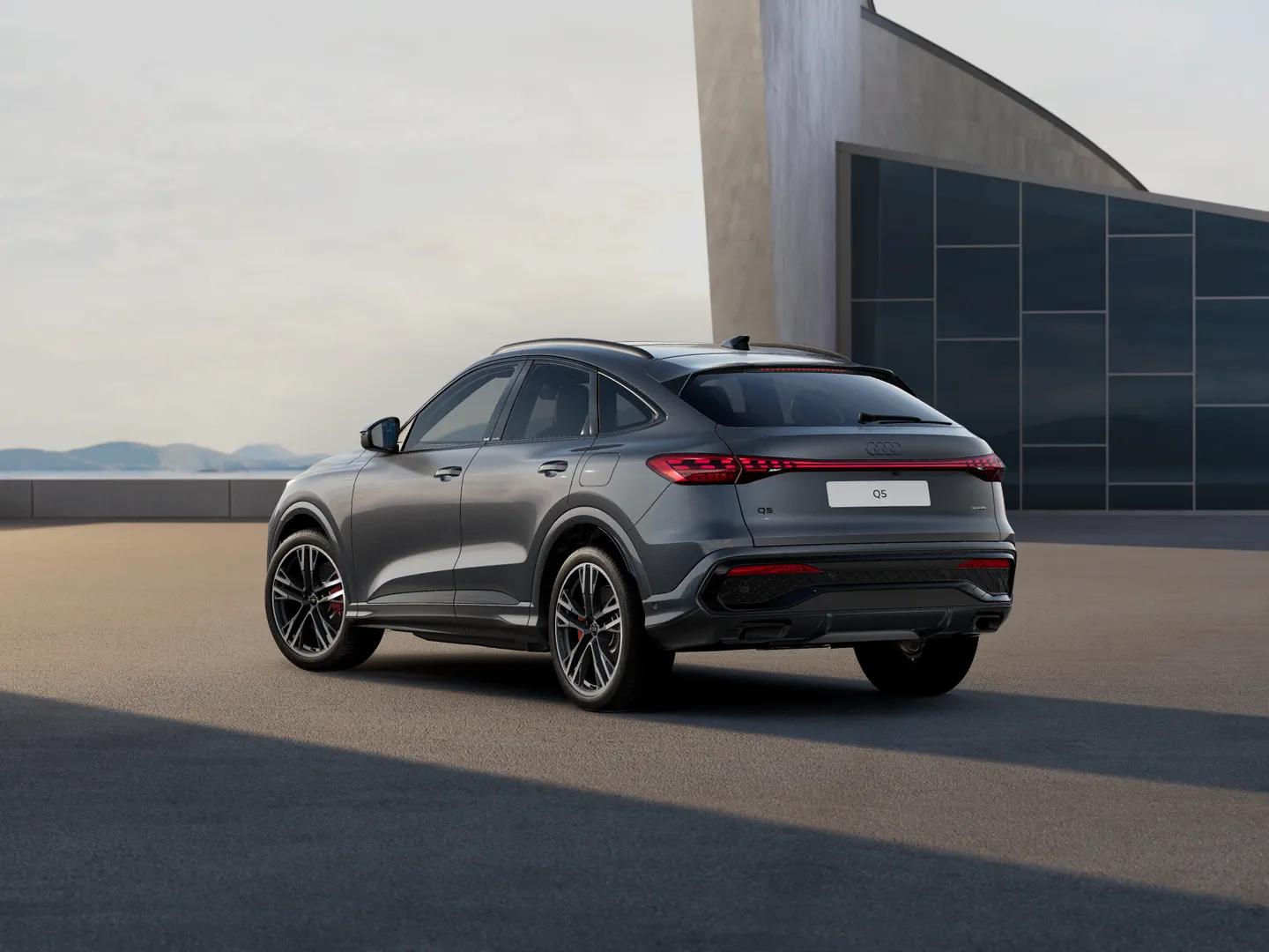 Image about Audi Q5 Sportback e-hybrid quattro S tronic
