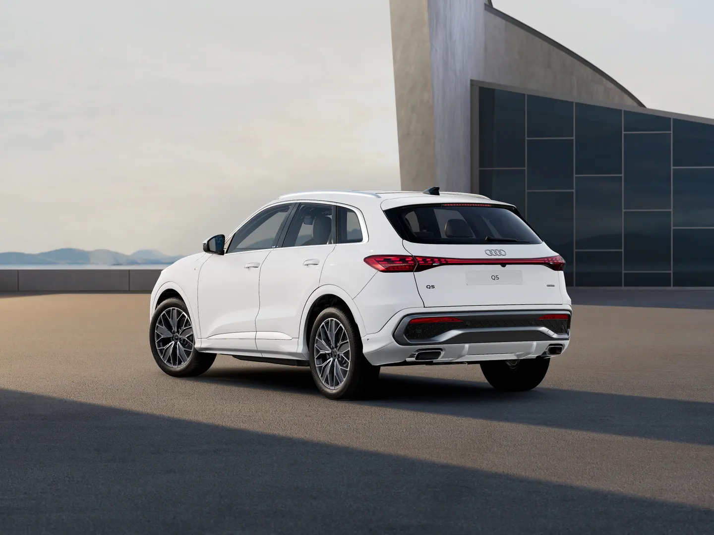 Image about Audi Q5 SUV Q5 sport TFSI quattro S tronic