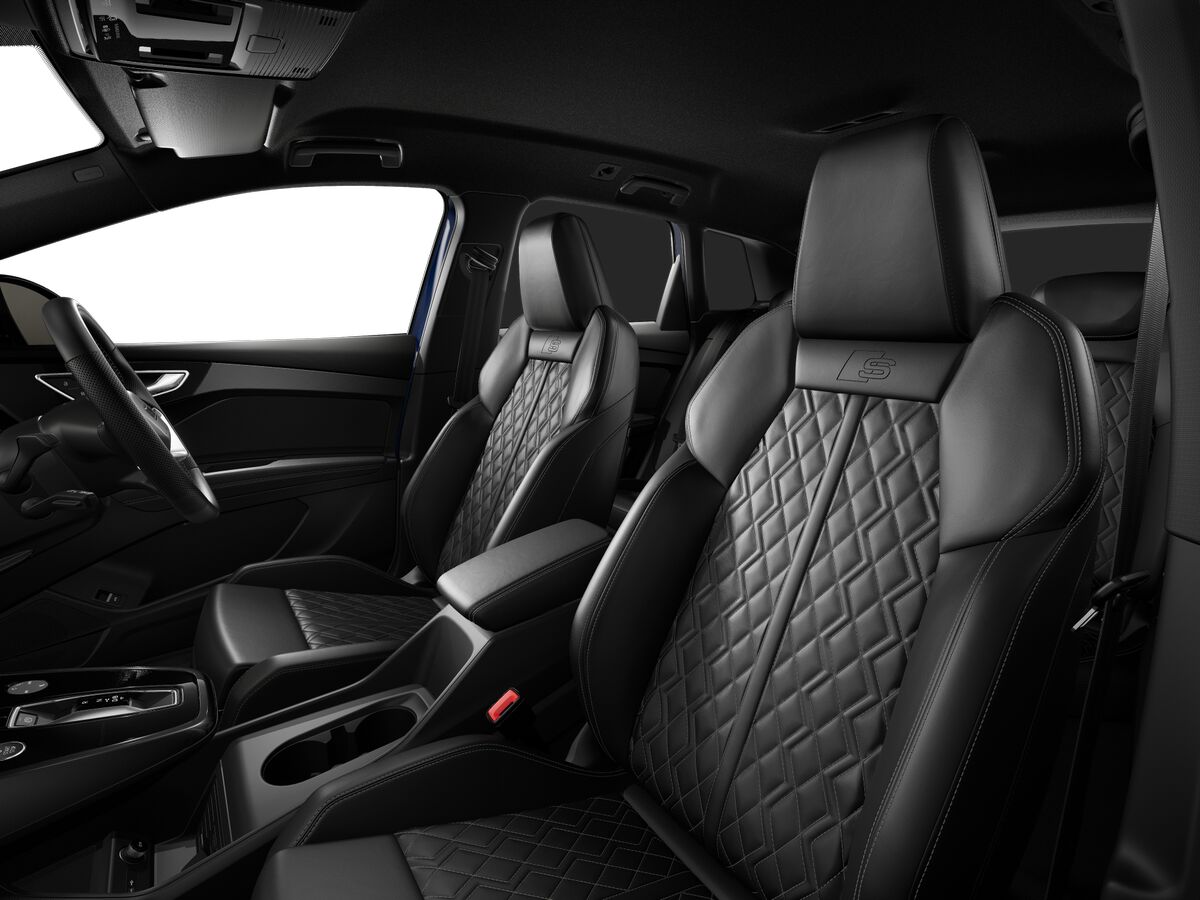 2025 Audi Q4