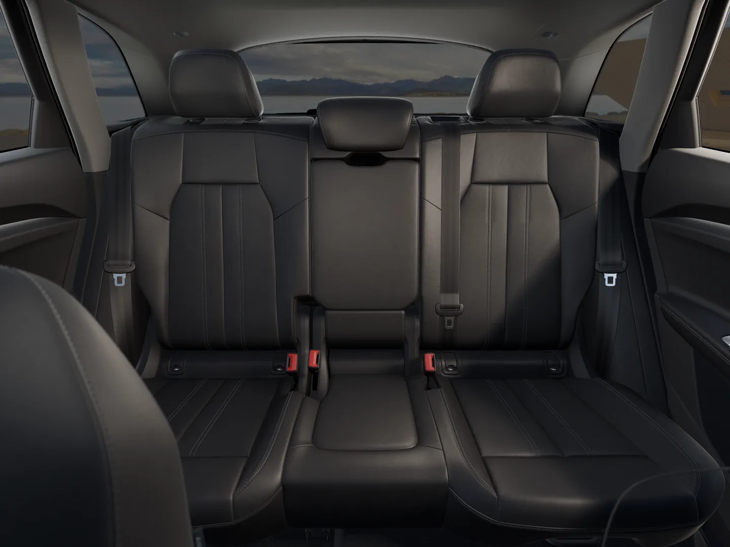Image about Audi Q5 SUV TFSI S tronic