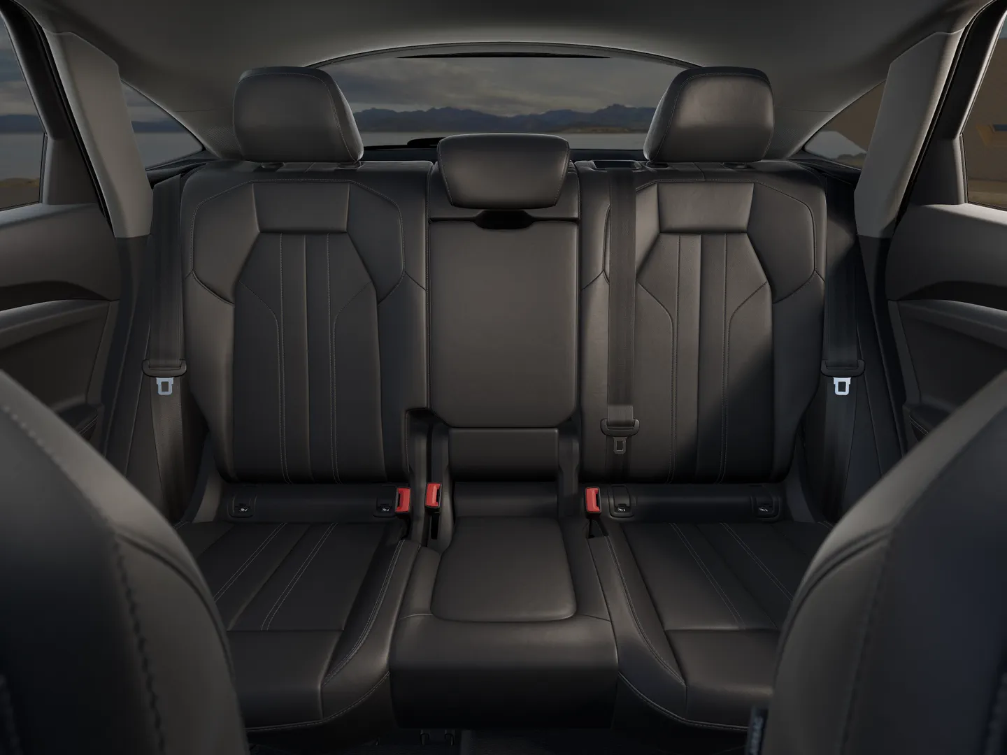 Zdjęcie&nbsp;Audi Q5 Sportback e-hybrid&nbsp;e-hybrid quattro 220 kW S tronic&nbsp;– Ujęcie: tylne fotele