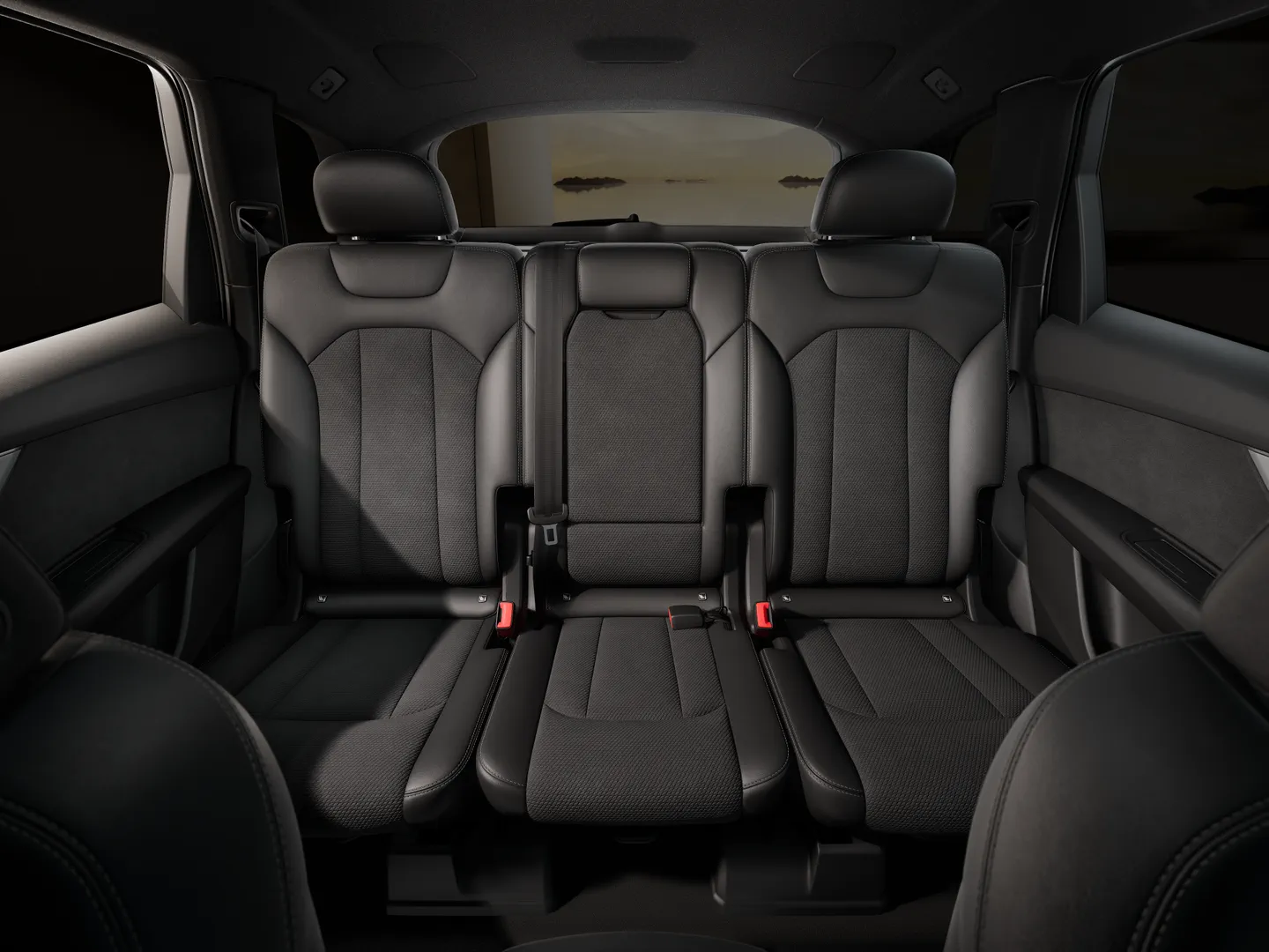 Zdjęcie Audi Q7 SUV TFSI e S line TFSI e quattro 290 kW tiptronic – Ujęcie: tylne fotele