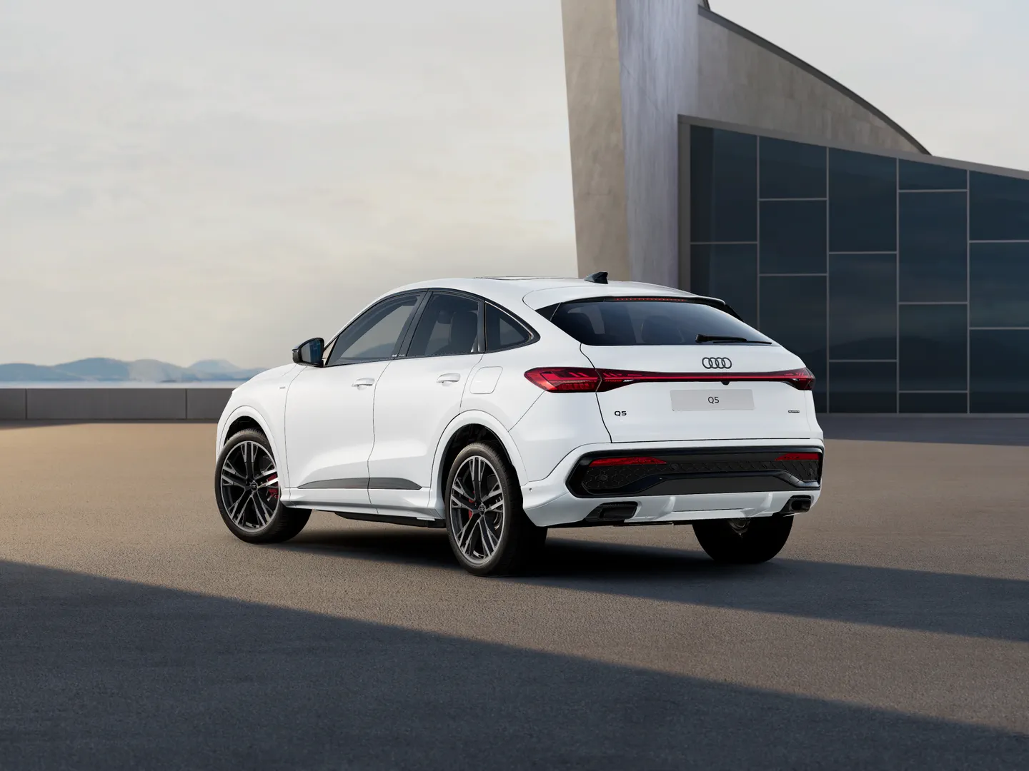 Image about Audi Q5 Sportback e-hybrid quattro S tronic