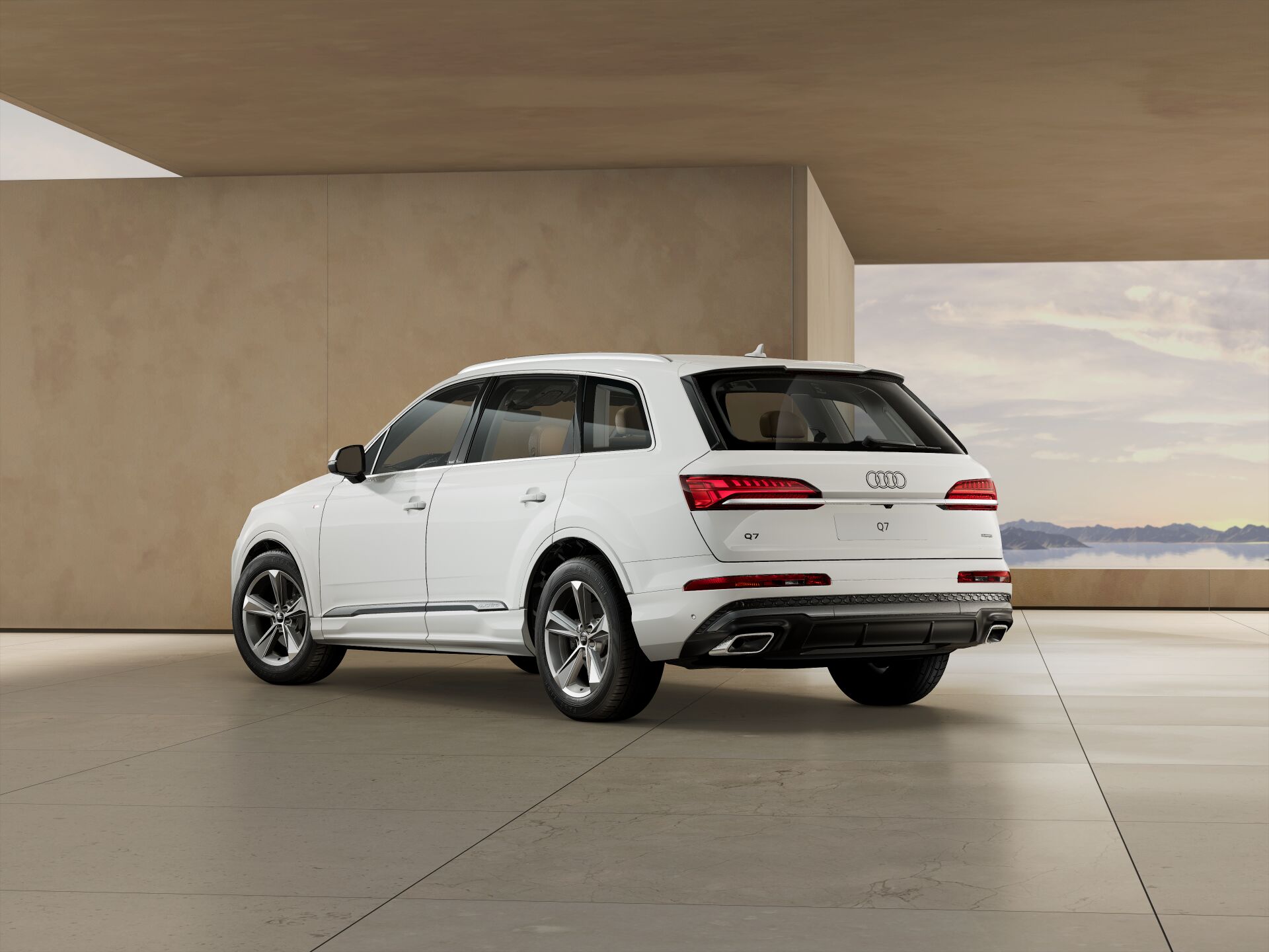 Q7 EXTERIOR-REAR-3-4