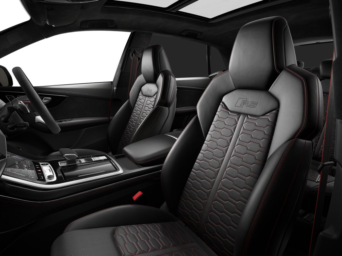 2025 Audi RS Q8