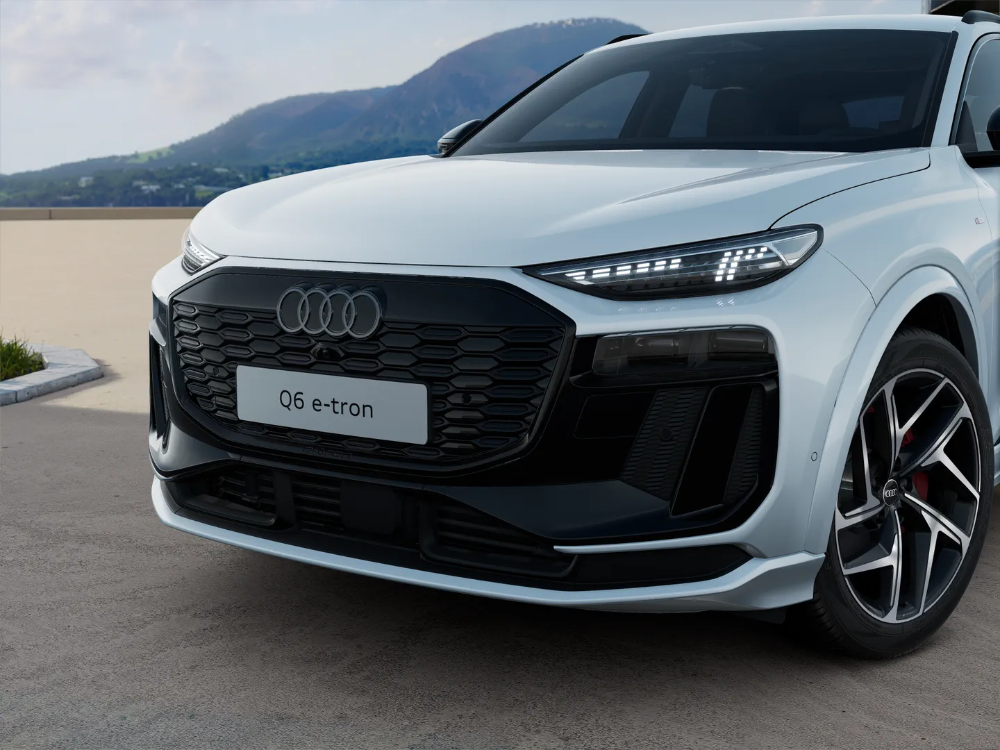 Zdjęcie&nbsp;Audi Q6 Sportback e-tron&nbsp;e-tron quattro 315,00 kW&nbsp;– Ujęcie: reflektory