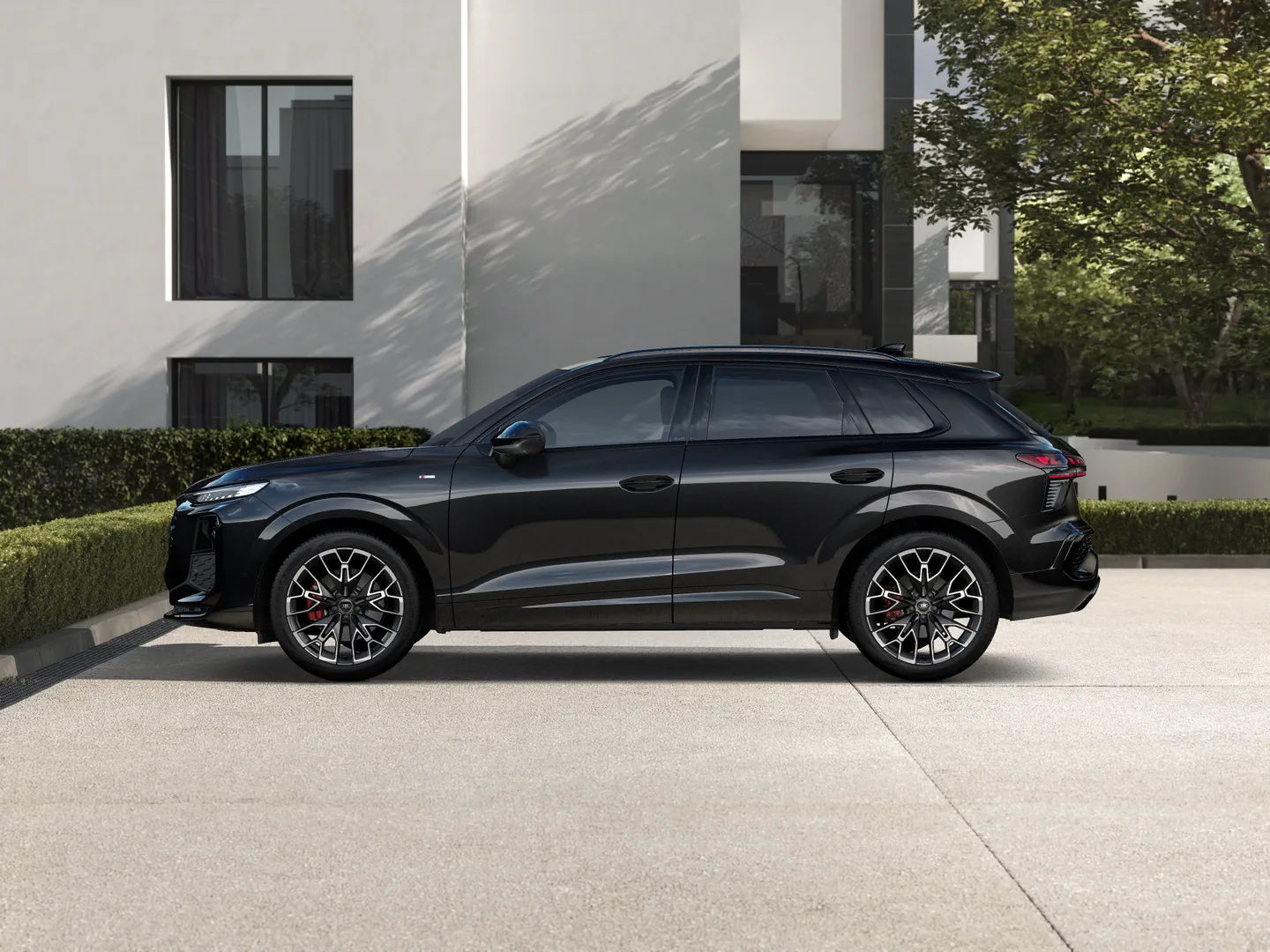 Image about Audi Q3 SUV TFSI quattro 195 kW