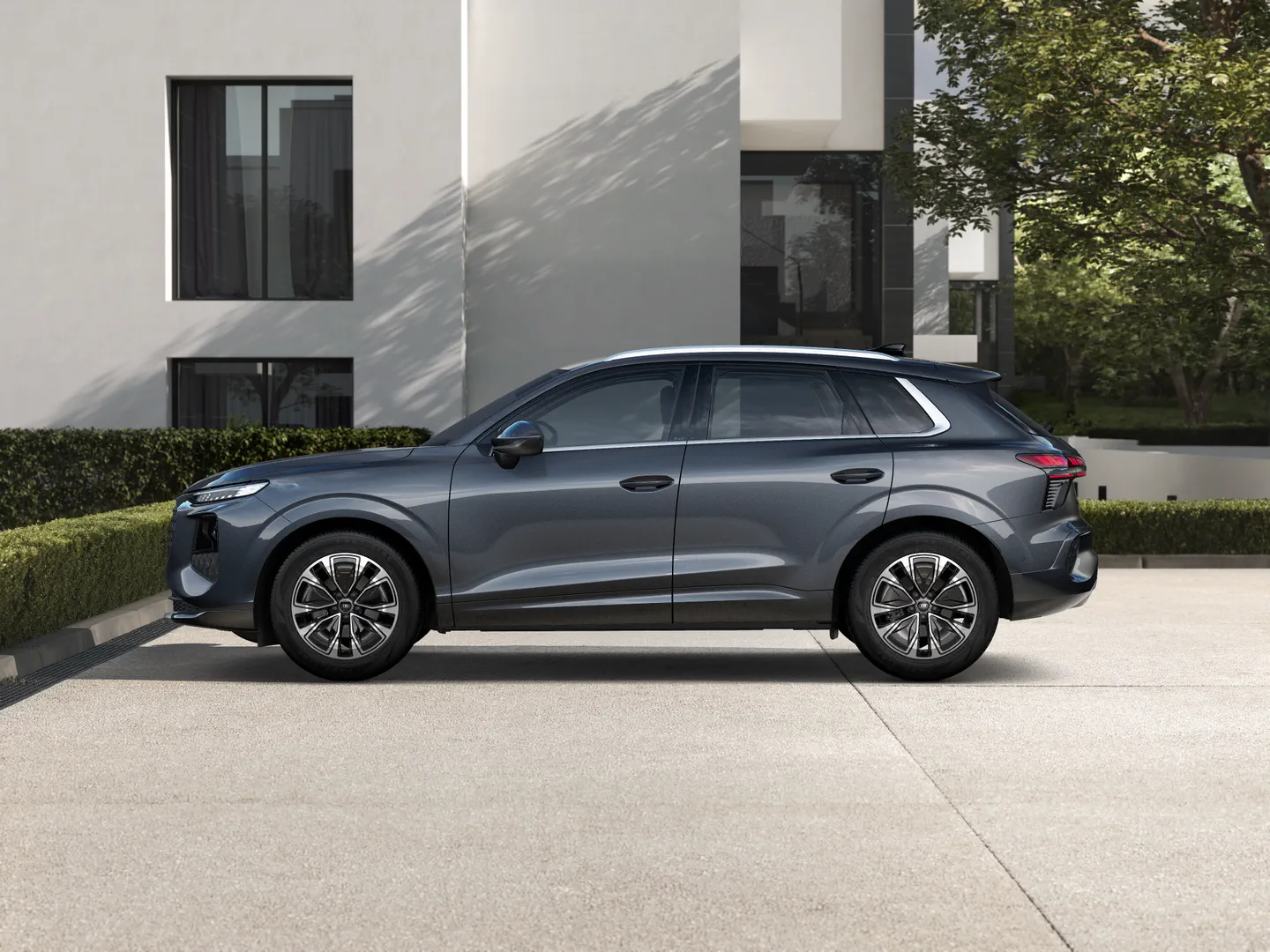Zdjęcie&nbsp;Audi Q3 SUV&nbsp;TFSI 110 kW S tronic&nbsp;– Ujęcie: bok