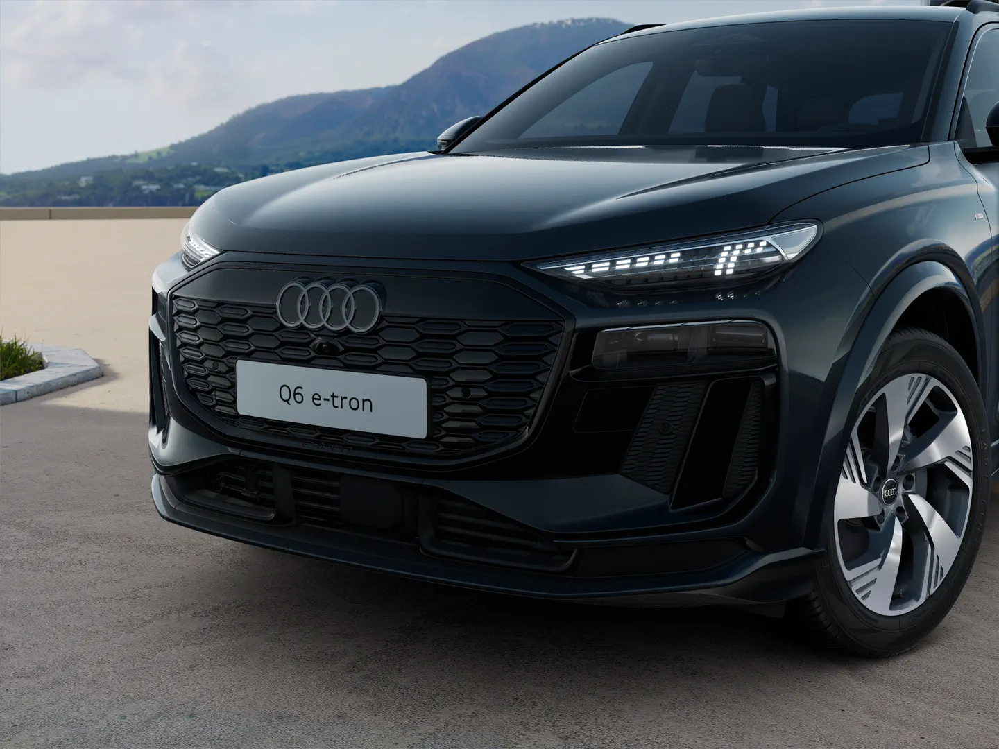 Zdjęcie Audi Q6 SUV e-tron e-tron 185,00 kW – Ujęcie: reflektory