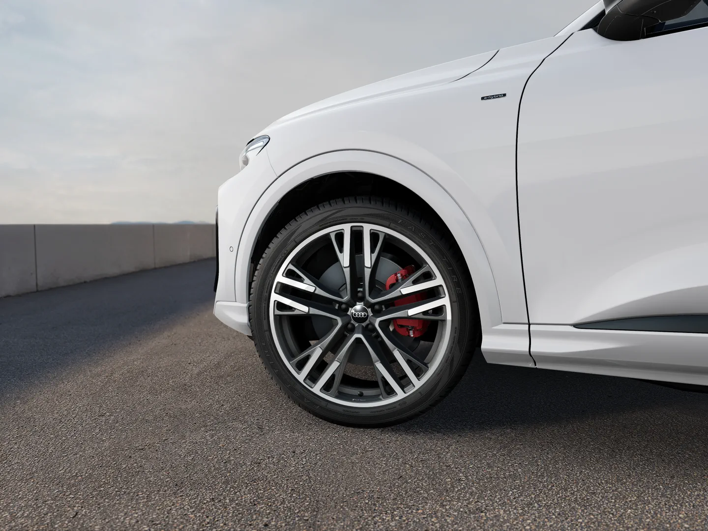 Image about Audi Q5 Sportback e-hybrid quattro S tronic