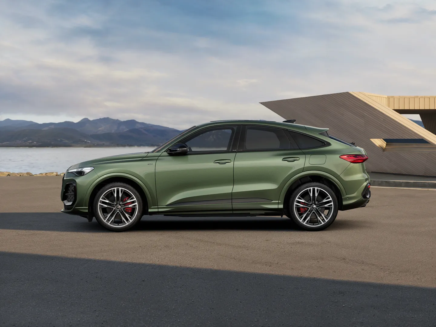 Image about Audi Q5 Sportback e-hybrid quattro S tronic