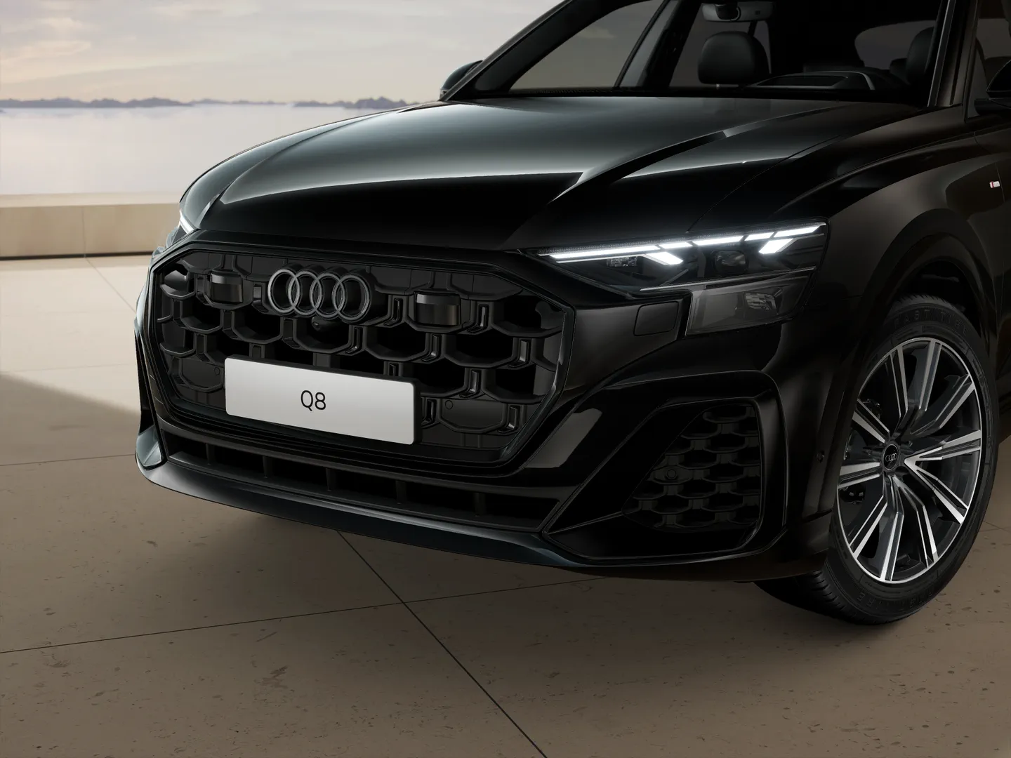 Zdjęcie&nbsp;Audi Q8 SUV TFSI e&nbsp;TFSI e quattro 290 kW tiptronic&nbsp;– Ujęcie: reflektory