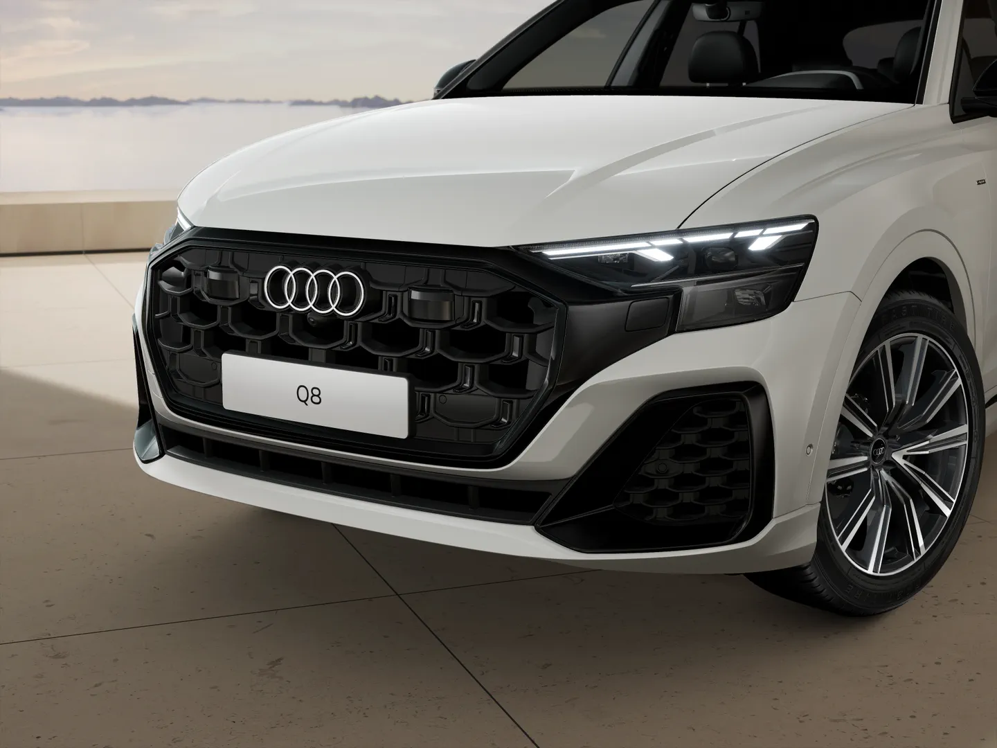 Zdjęcie&nbsp;Audi Q8 SUV e-hybrid&nbsp;e-hybrid quattro 290 kW tiptronic&nbsp;– Ujęcie: reflektory
